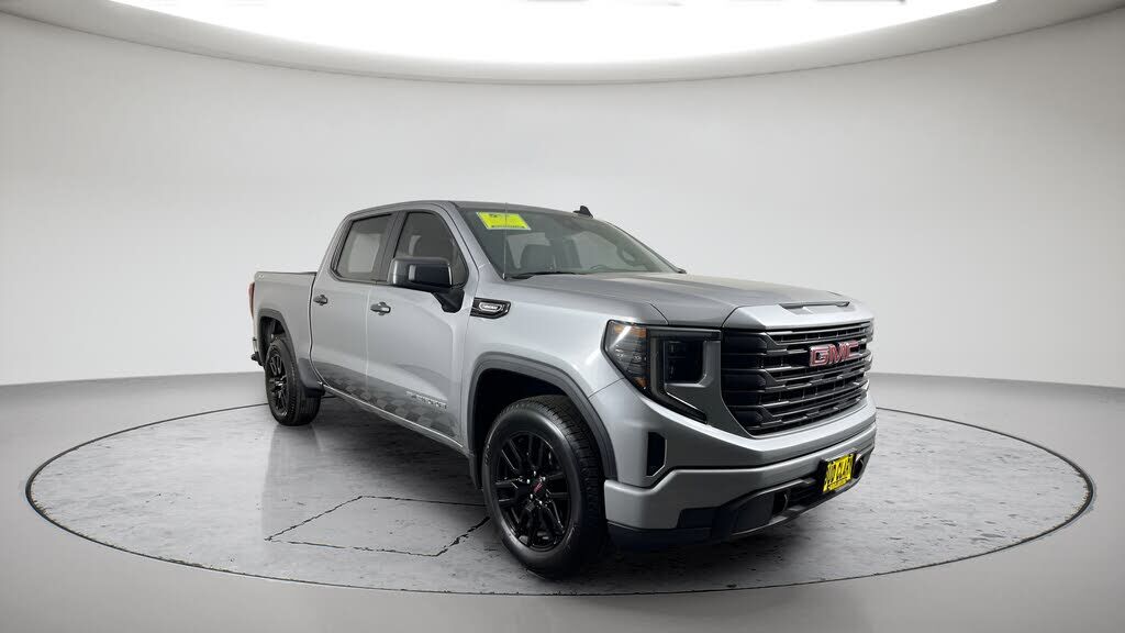 2025 GMC Sierra