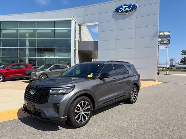 2025 FORD Explorer