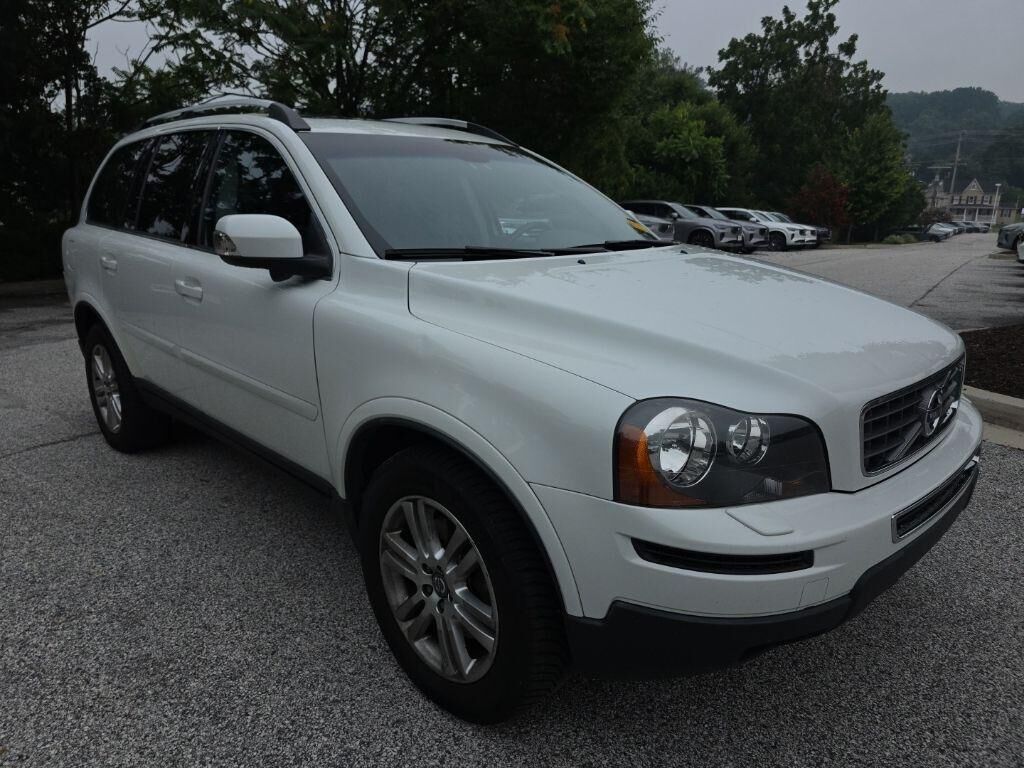 2010 VOLVO XC90