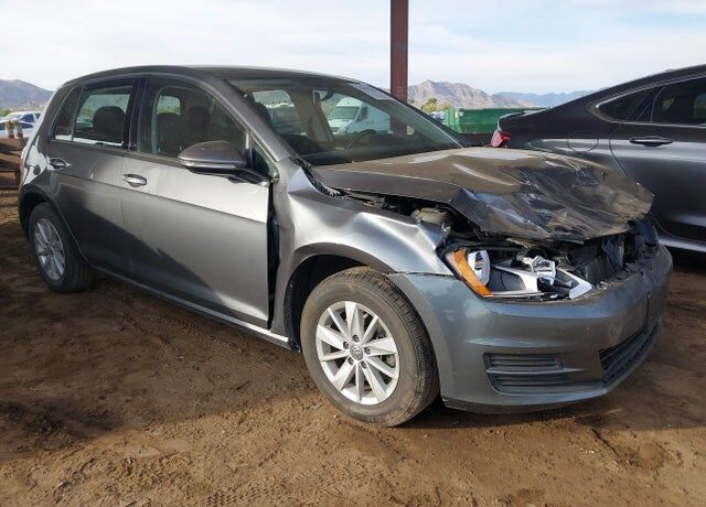 2016 VOLKSWAGEN Golf