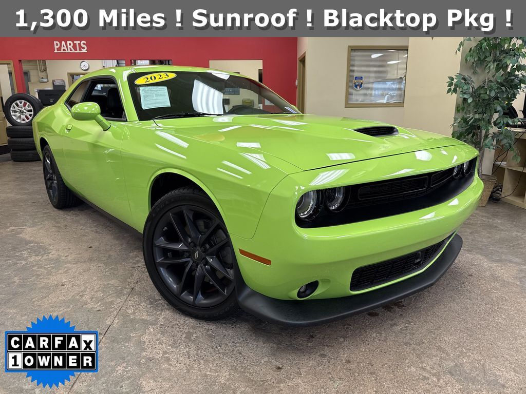 2023 DODGE Challenger