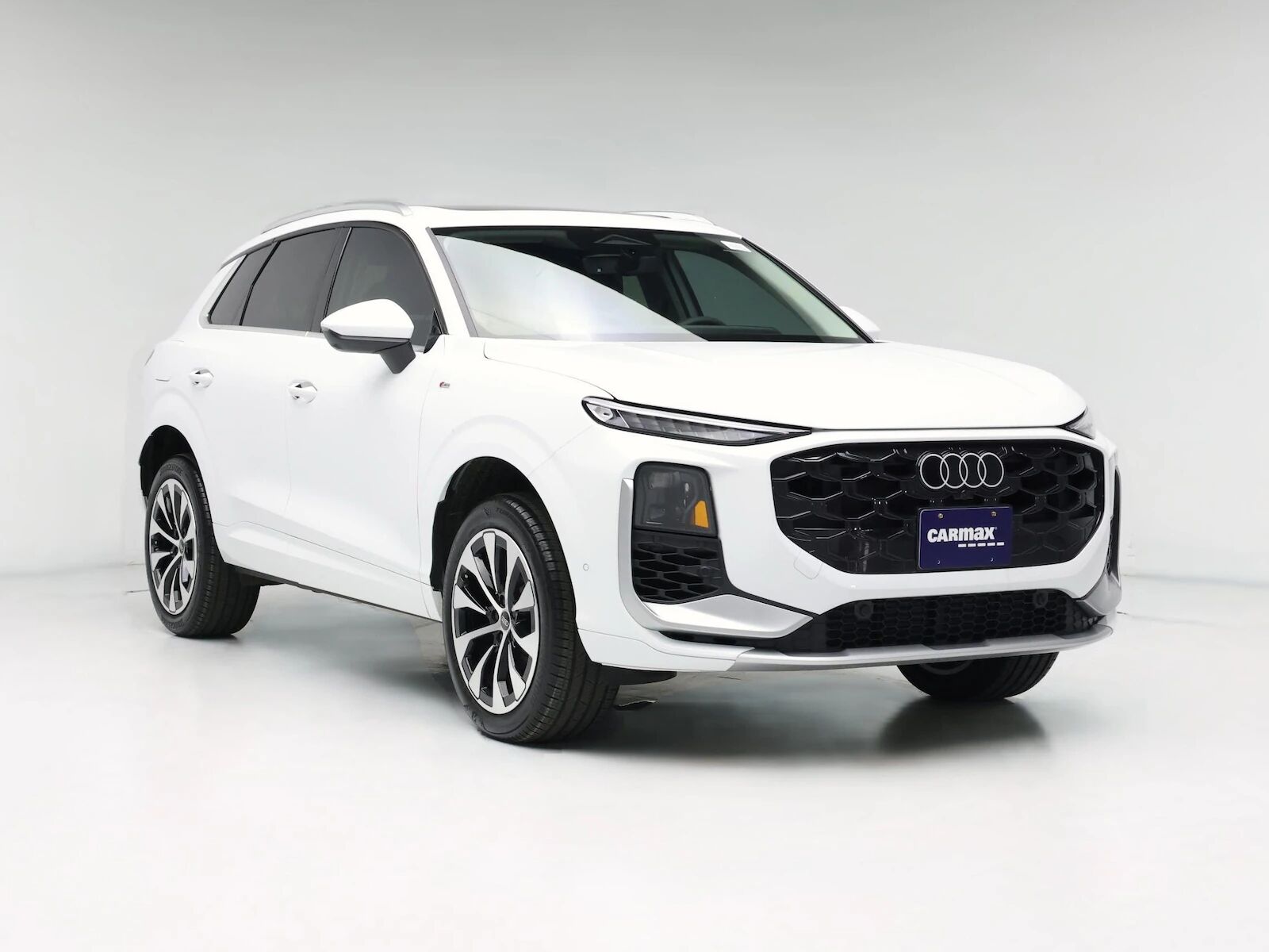 2026 AUDI Q3