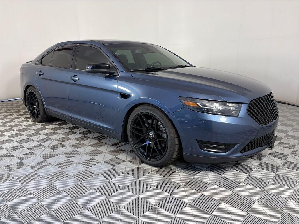 2018 FORD Taurus