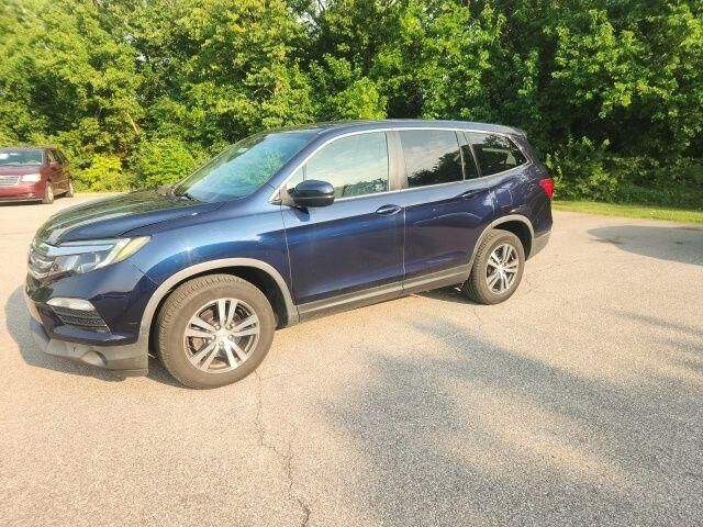 2017 HONDA Pilot