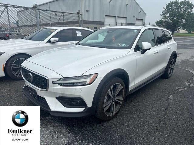 2024 VOLVO V60CC