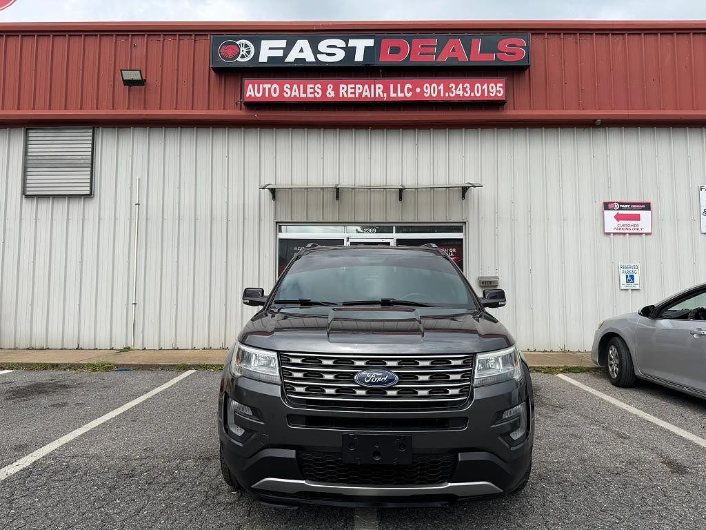 2017 FORD Explorer