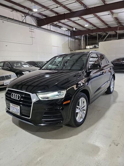 2016 AUDI Q3