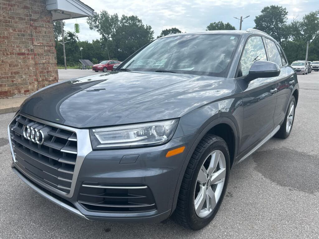 2018 AUDI Q5