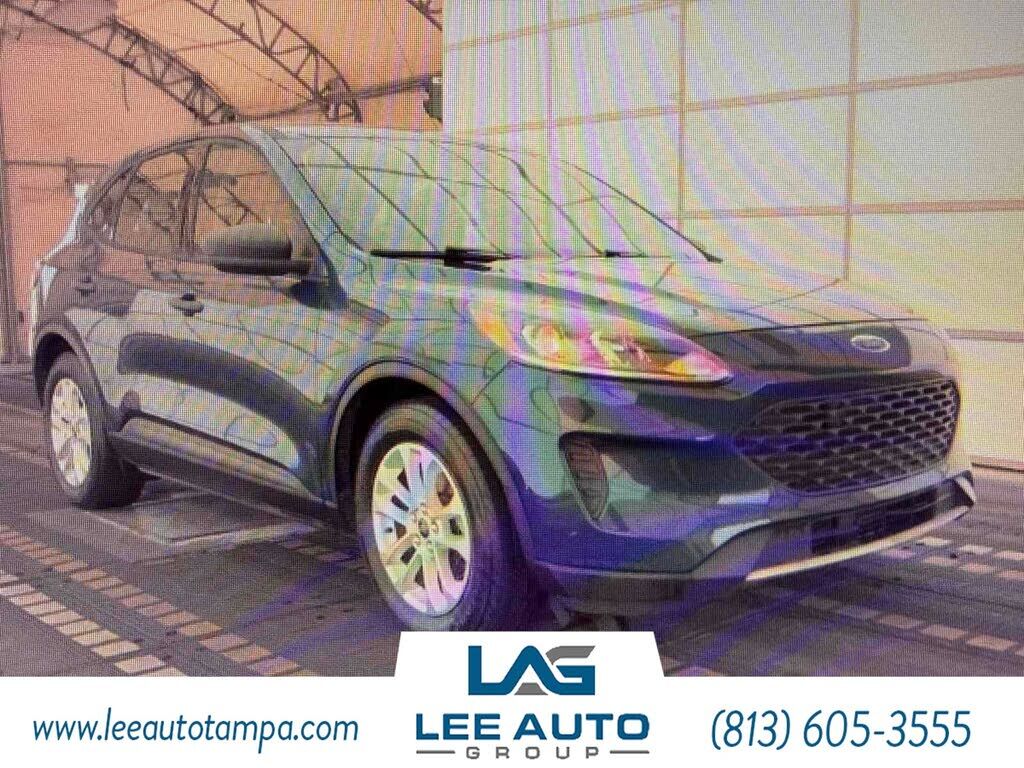 2020 FORD Escape