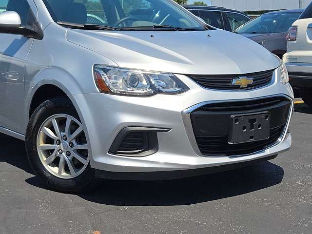 2017 CHEVROLET Sonic
