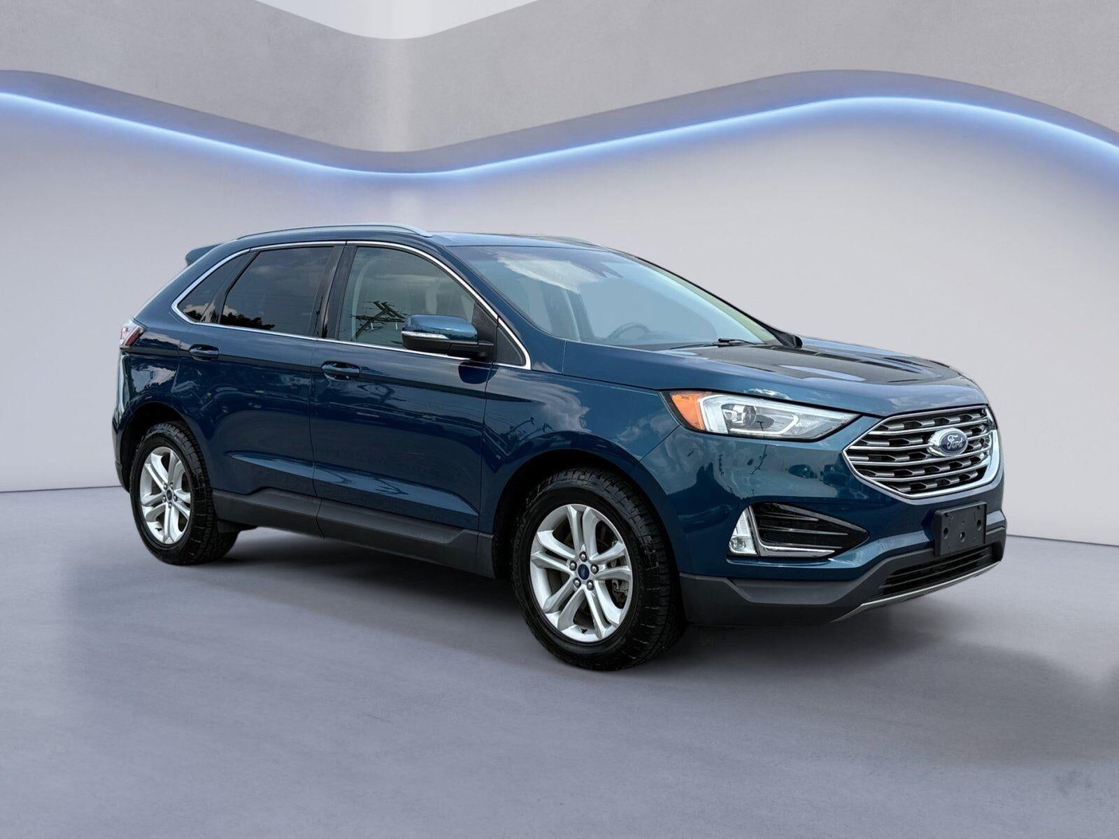 2020 FORD Edge