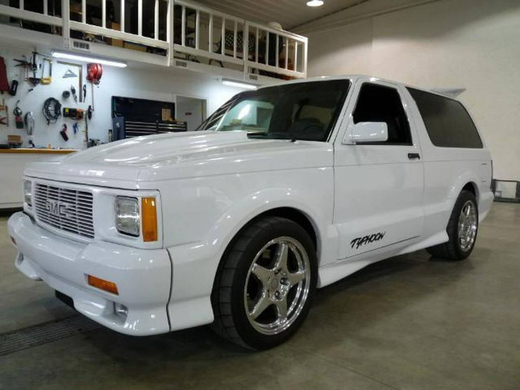 1993 GMC Typhoon
