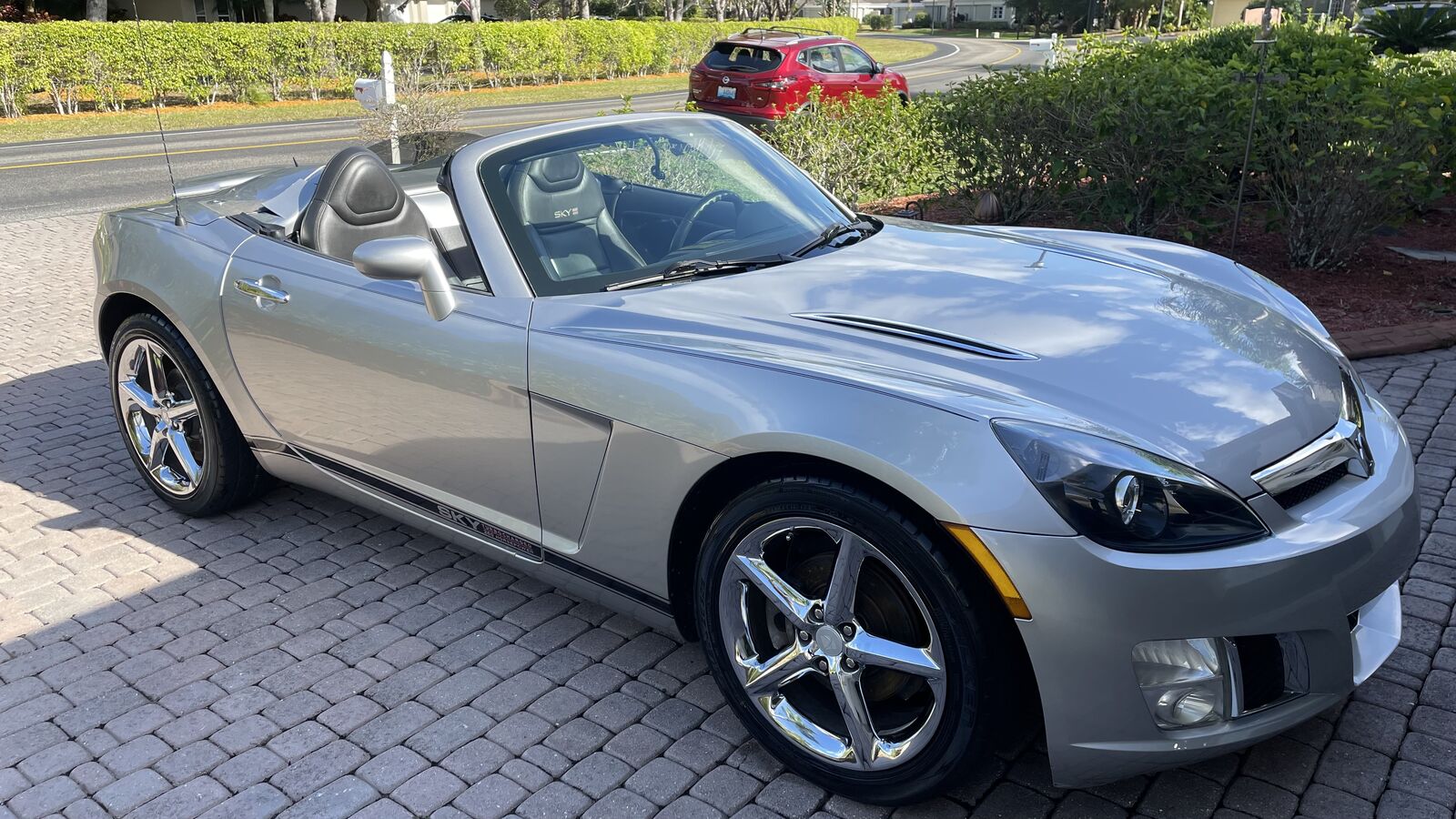 2007 SATURN Sky