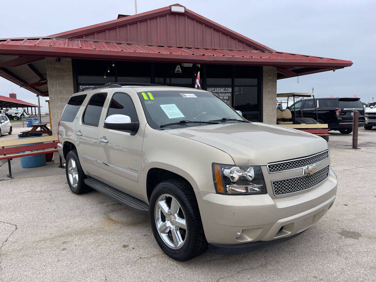2011 CHEVROLET Tahoe