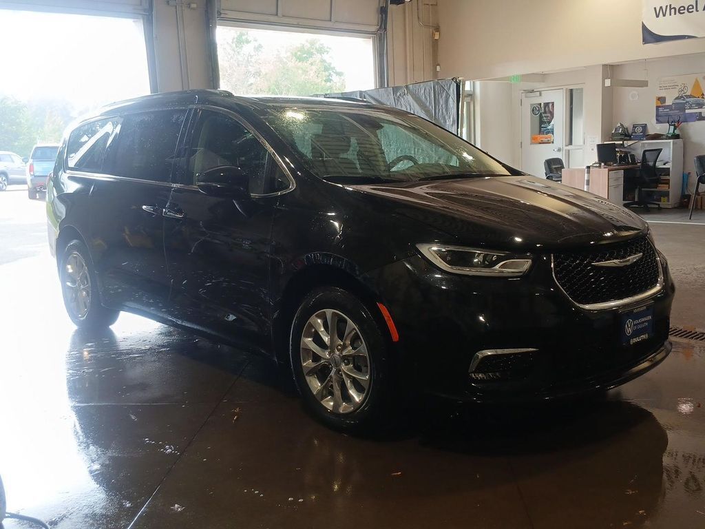2021 CHRYSLER Pacifica