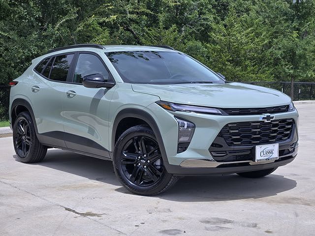 2026 CHEVROLET Trax