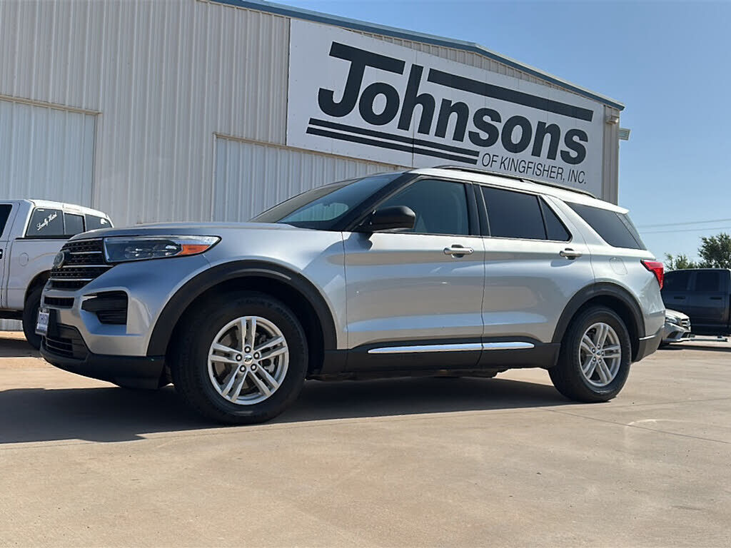 2021 FORD Explorer