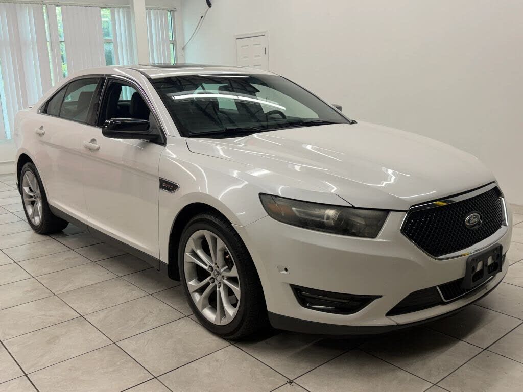 2014 FORD Taurus