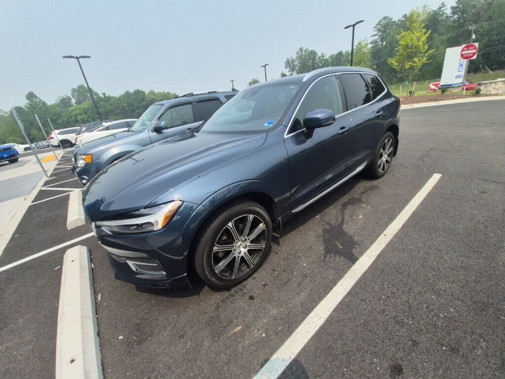 2021 VOLVO XC60