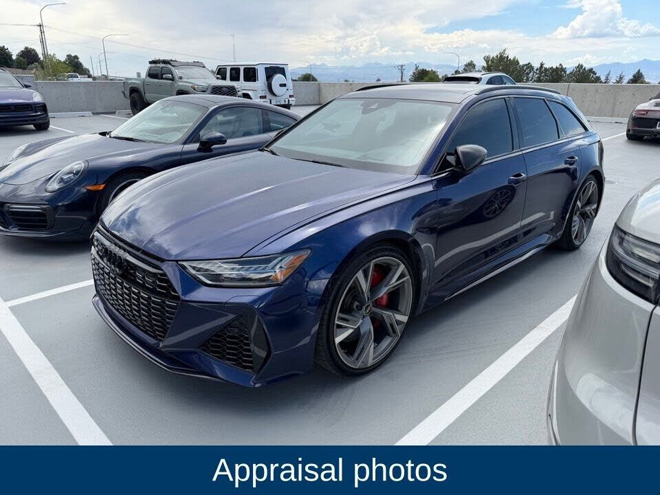 2021 AUDI RS6