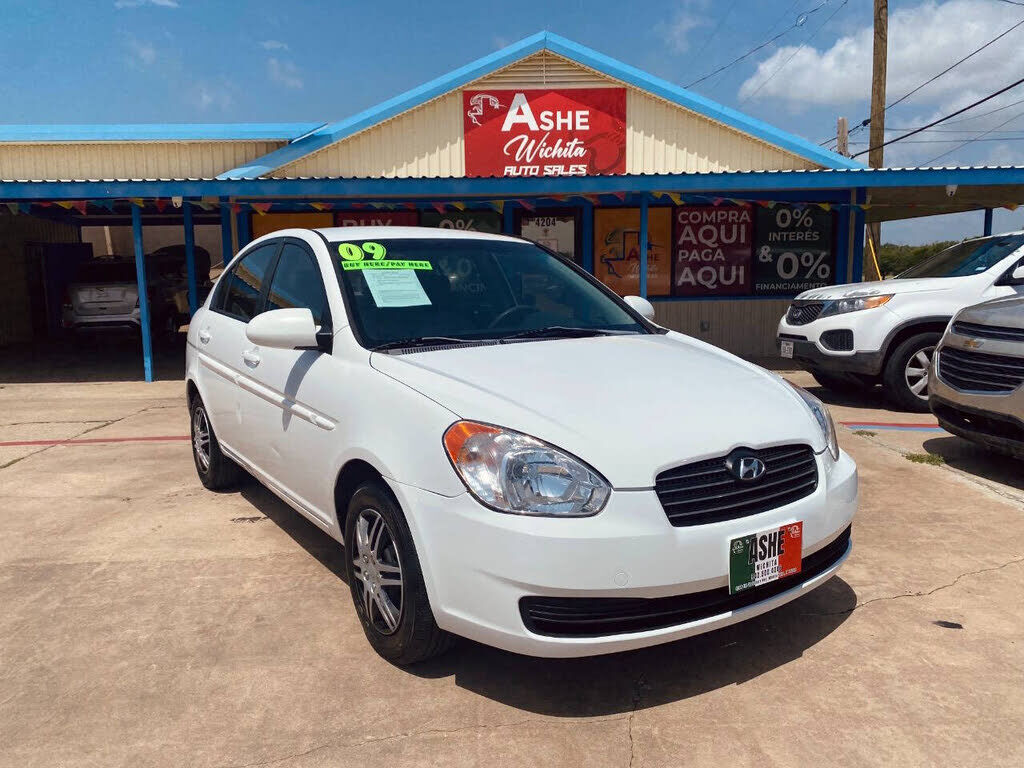 2009 HYUNDAI Accent