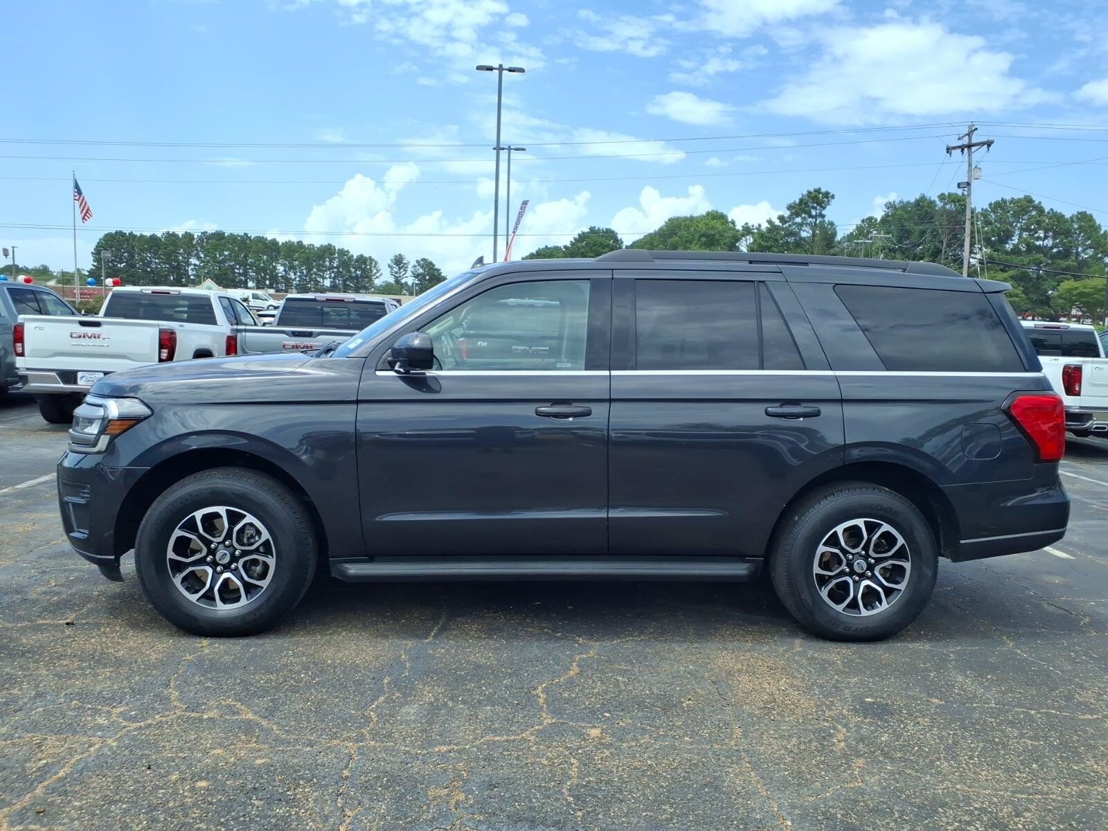 2024 FORD Expedition
