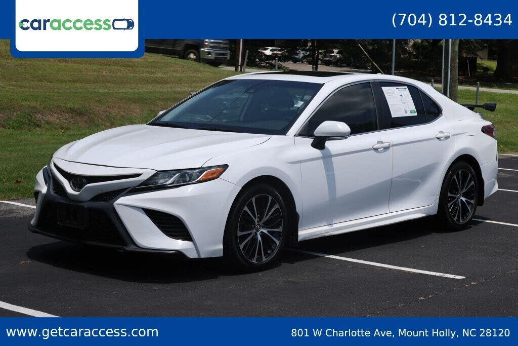 2019 TOYOTA Camry