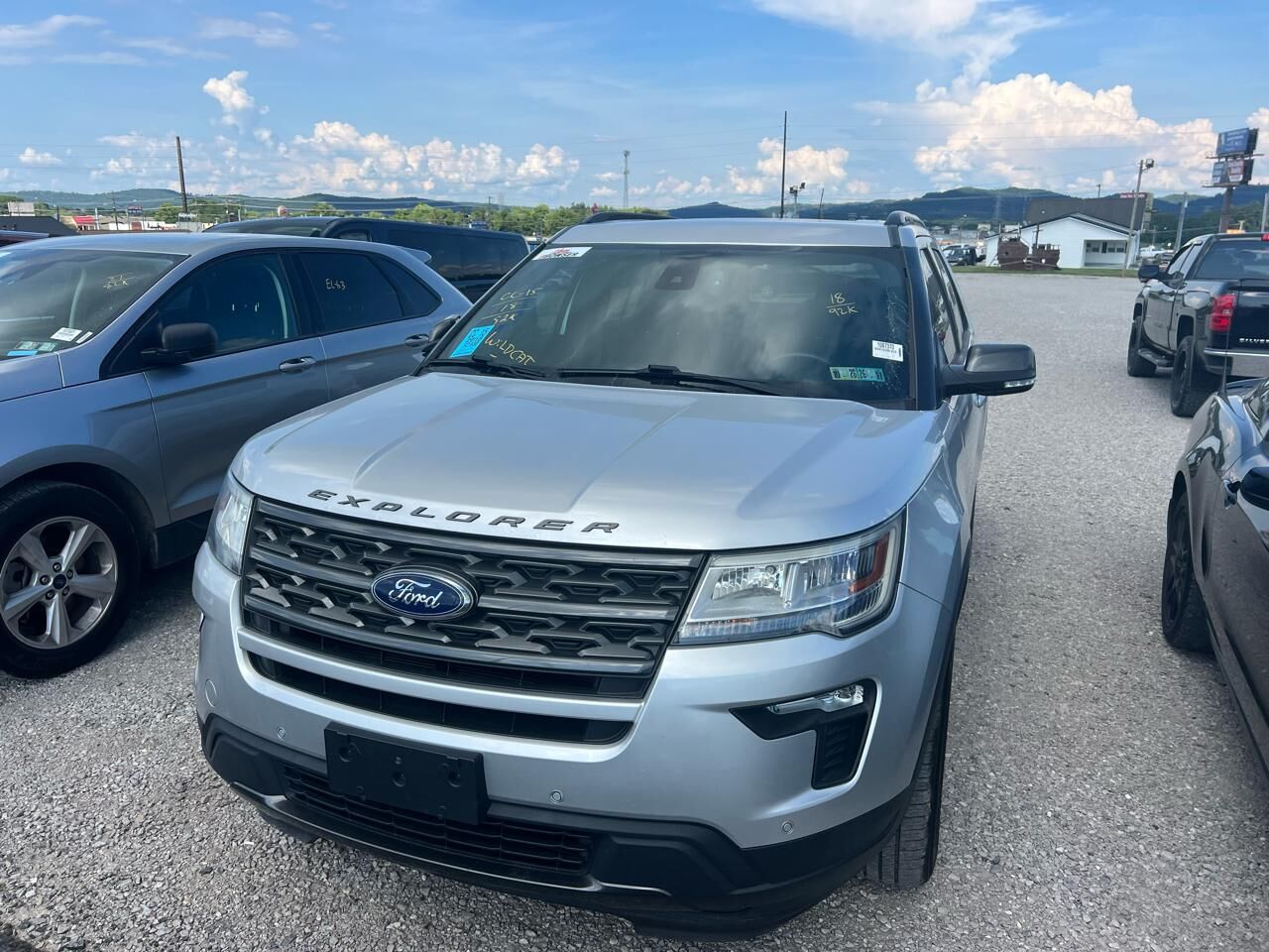 2018 FORD Explorer