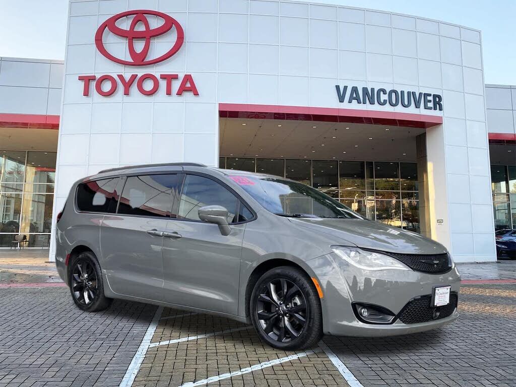 2020 CHRYSLER Pacifica