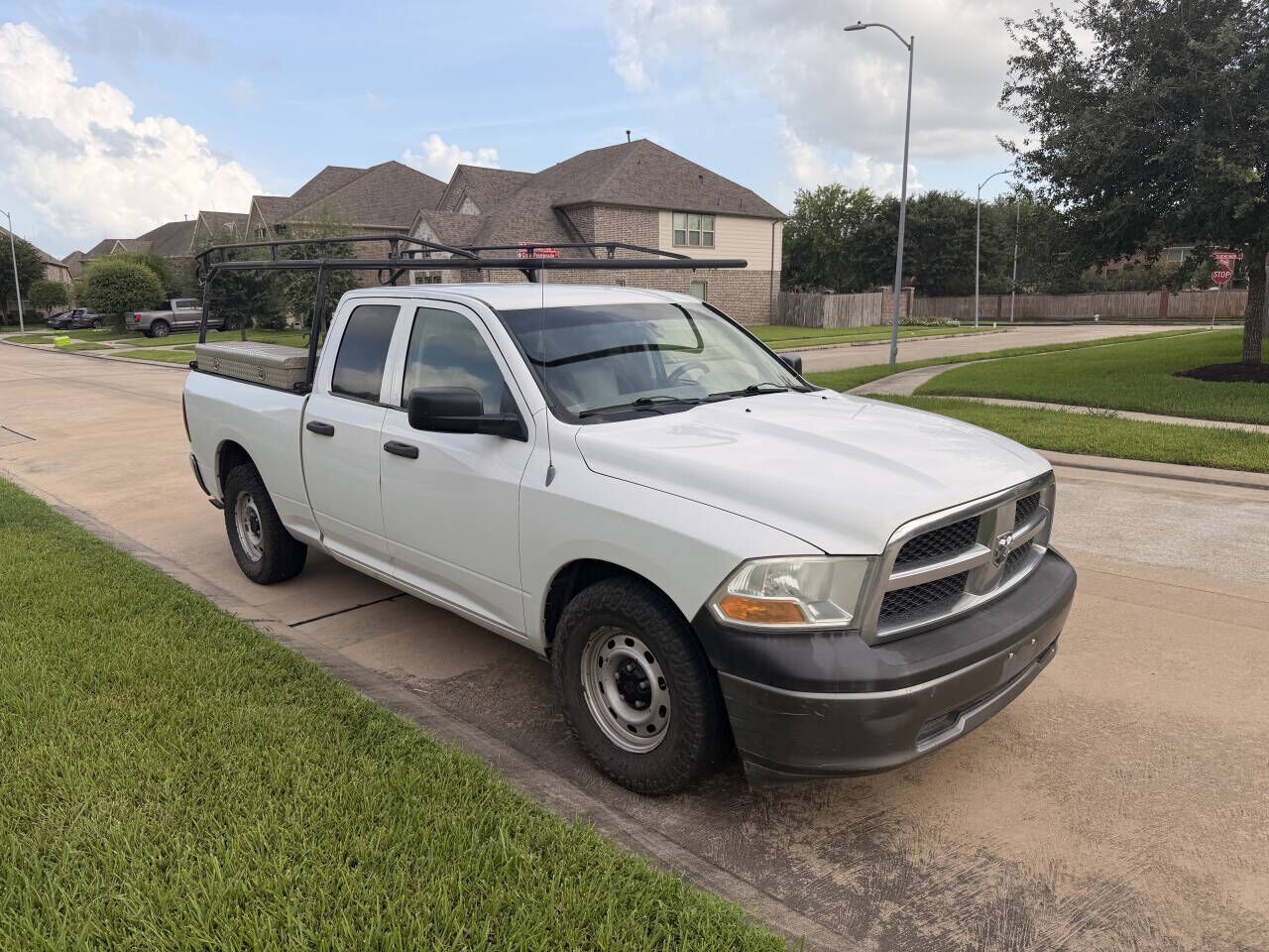 2011 DODGE Ram