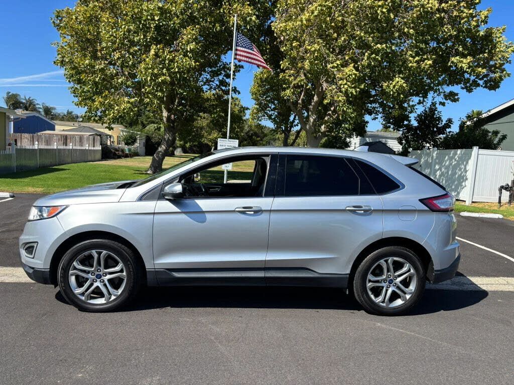 2016 FORD Edge