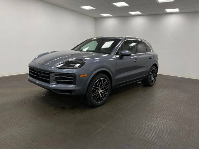 2026 PORSCHE Cayenne