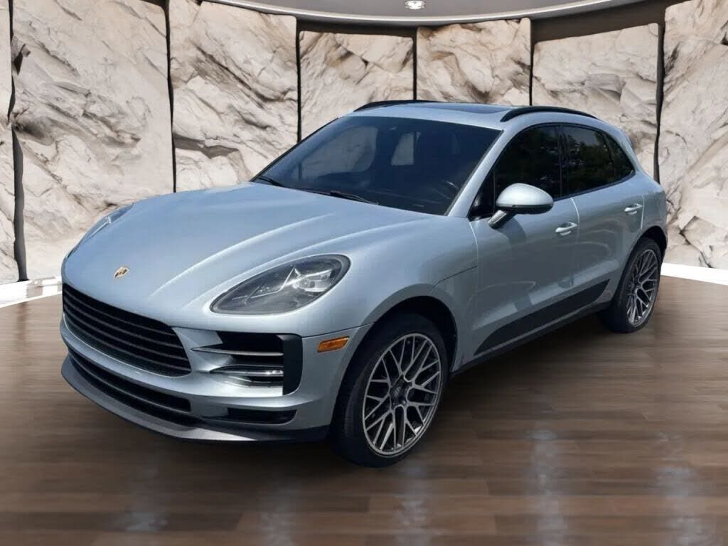 2019 PORSCHE Macan
