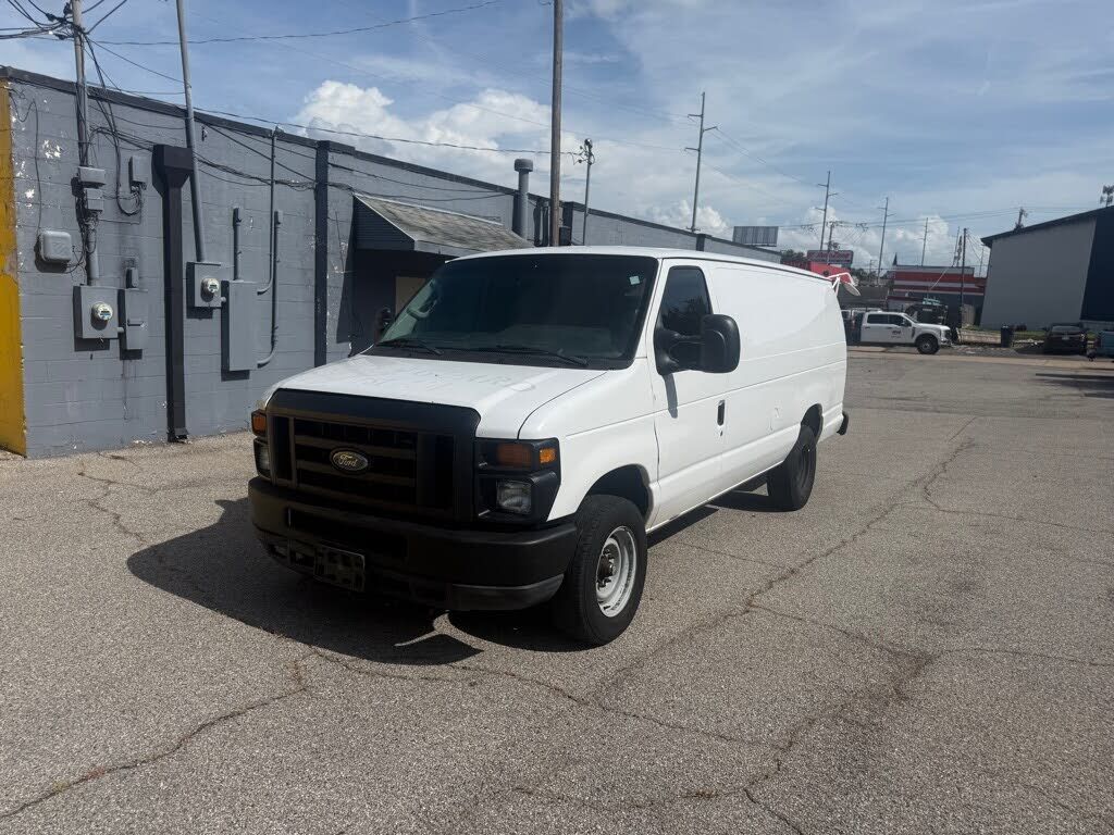 2012 FORD E-150