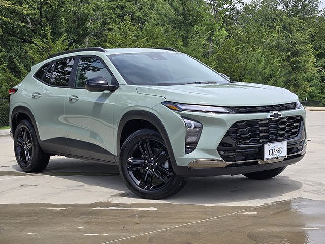 2026 CHEVROLET Trax