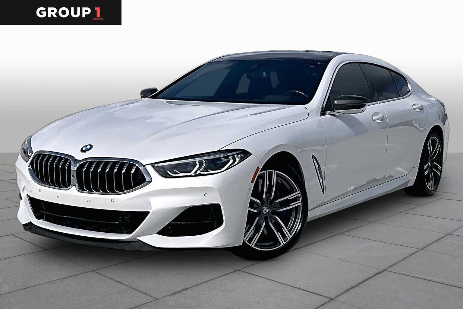 2022 BMW M8