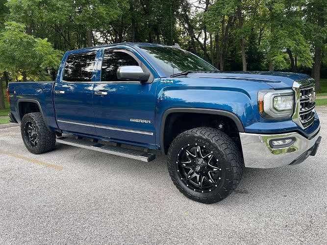 2018 GMC Sierra