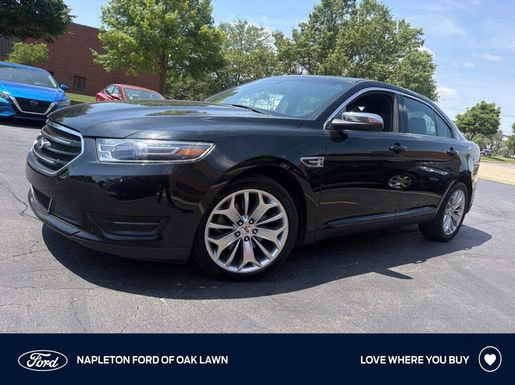 2015 FORD Taurus