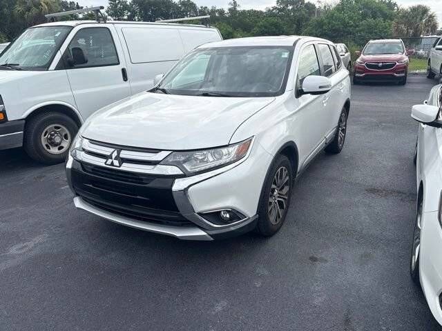 2017 MITSUBISHI Outlander