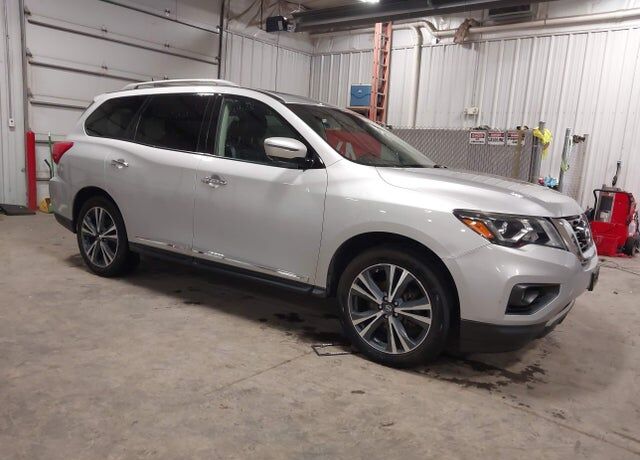 2018 NISSAN Pathfinder