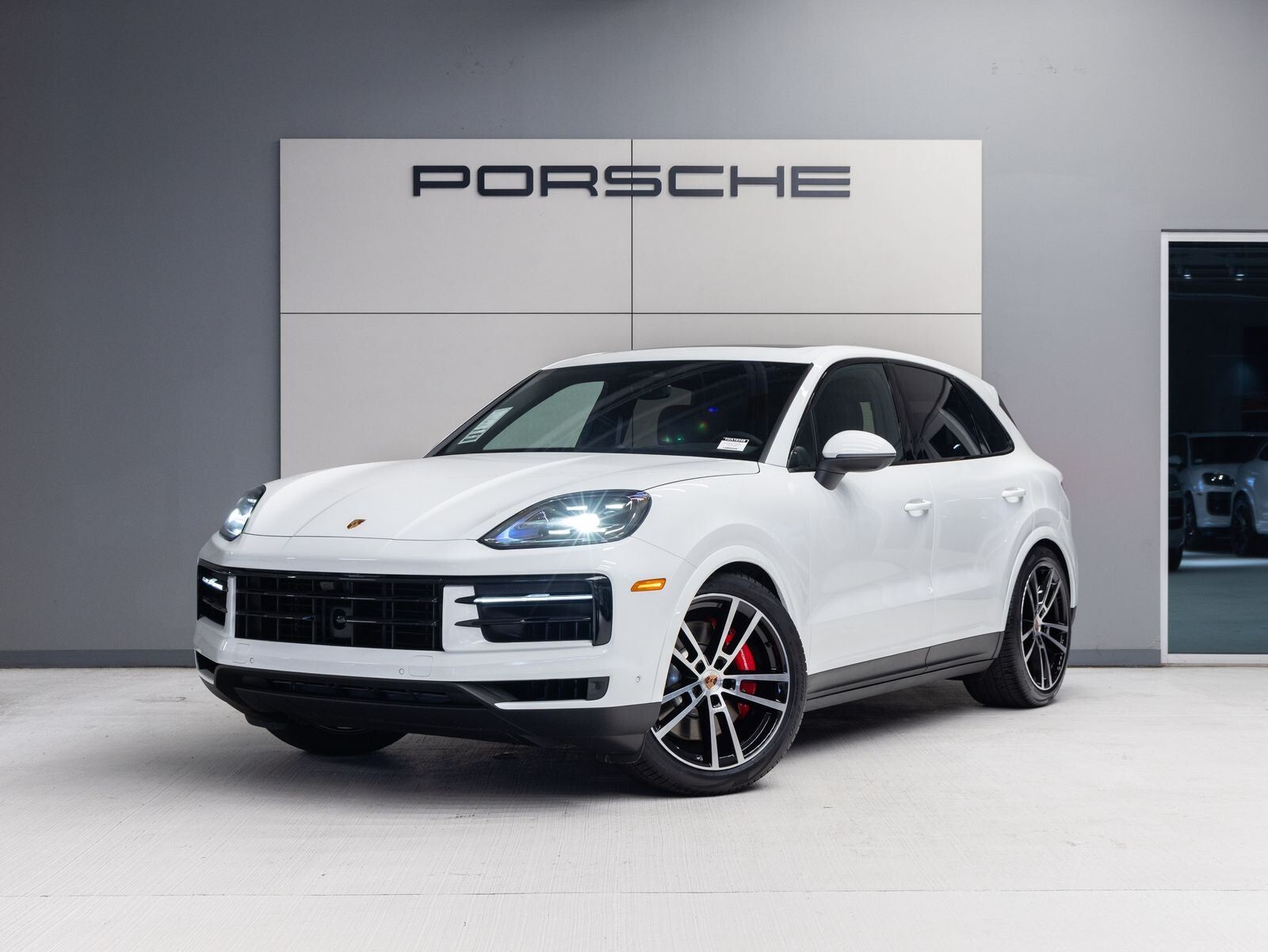 2026 PORSCHE Cayenne