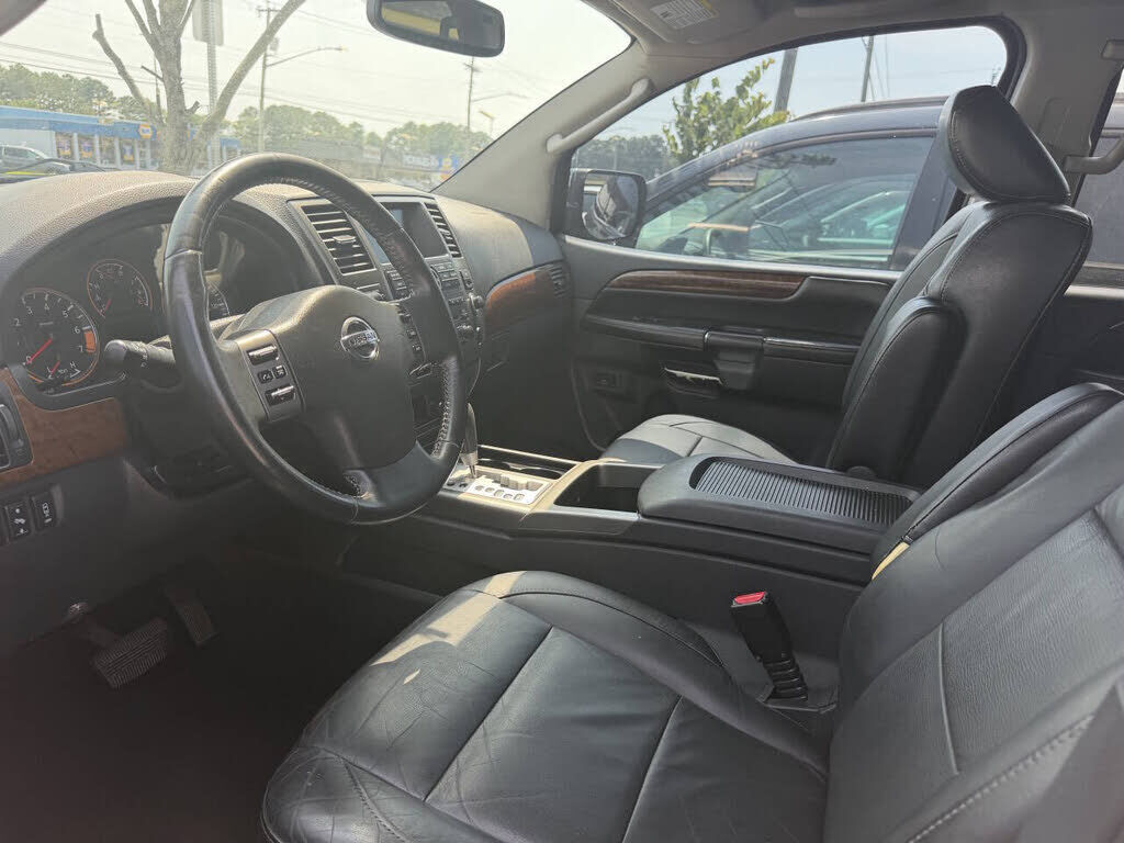 2012 NISSAN Armada