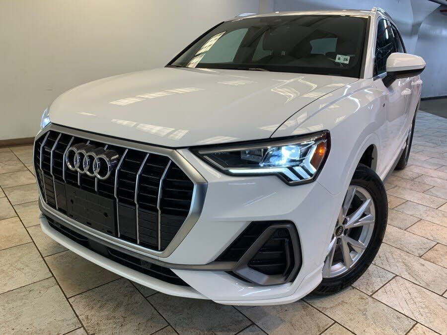 2023 AUDI Q3