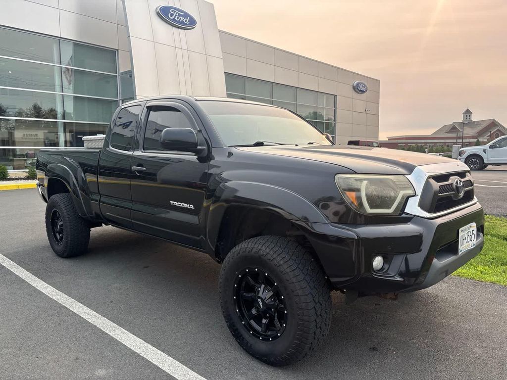 2012 TOYOTA Tacoma