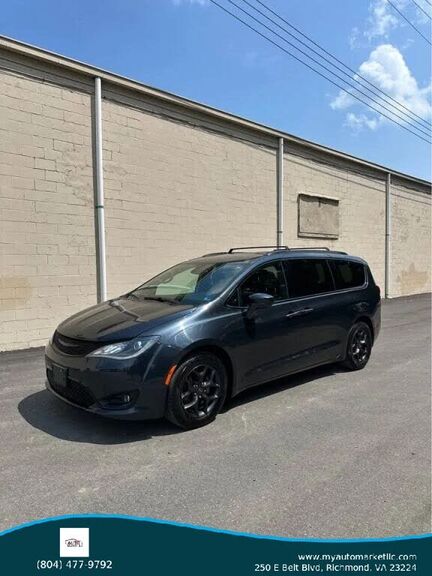 2019 CHRYSLER Pacifica