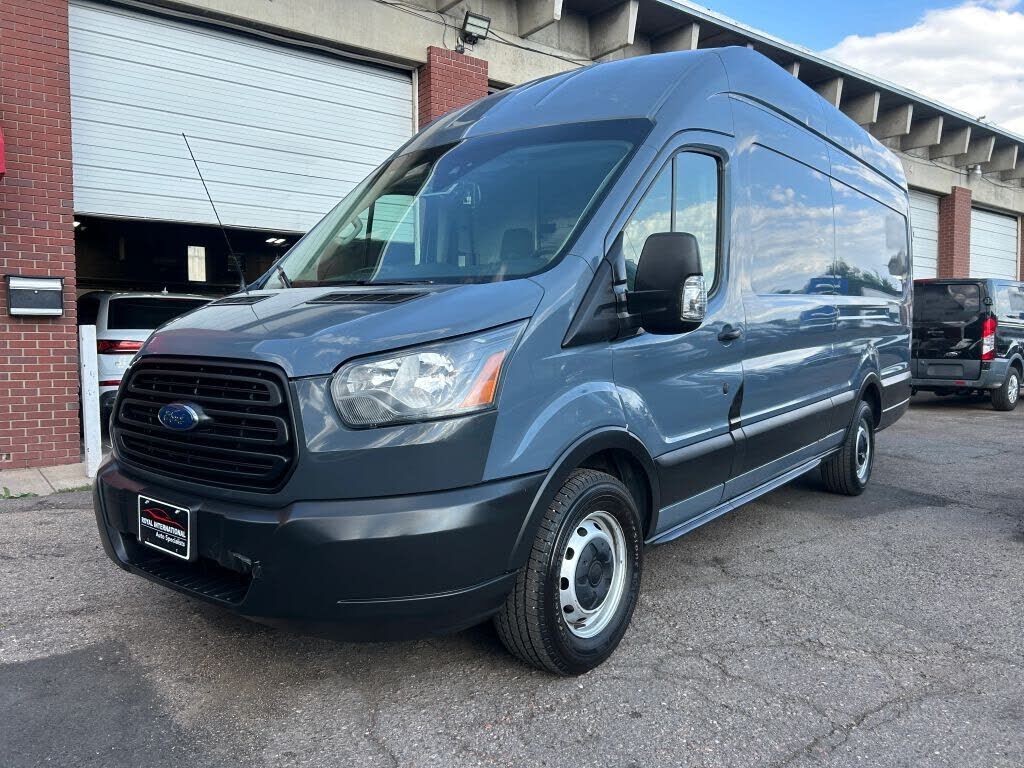 2019 FORD Transit
