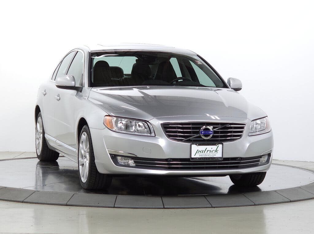 2016 VOLVO S80