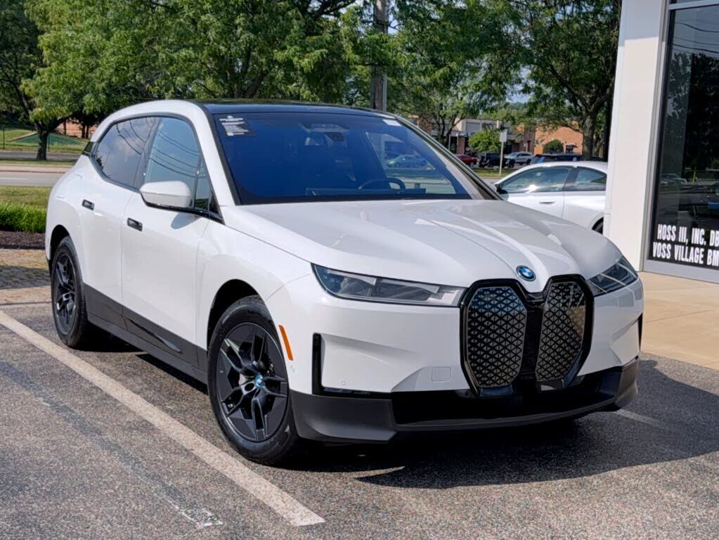 2024 BMW ix