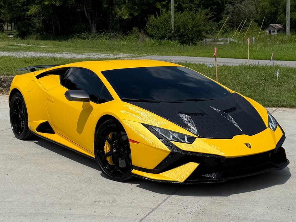 2024 LAMBORGHINI Huracan