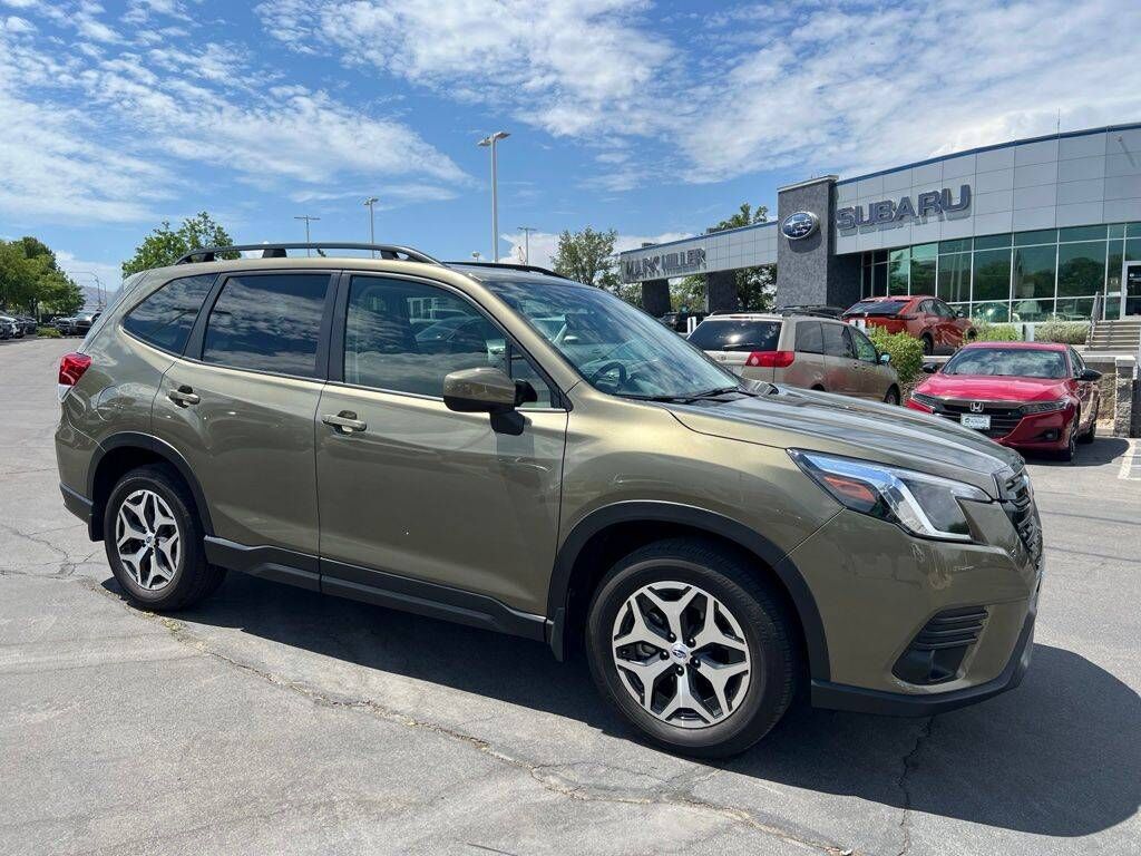 2023 SUBARU Forester